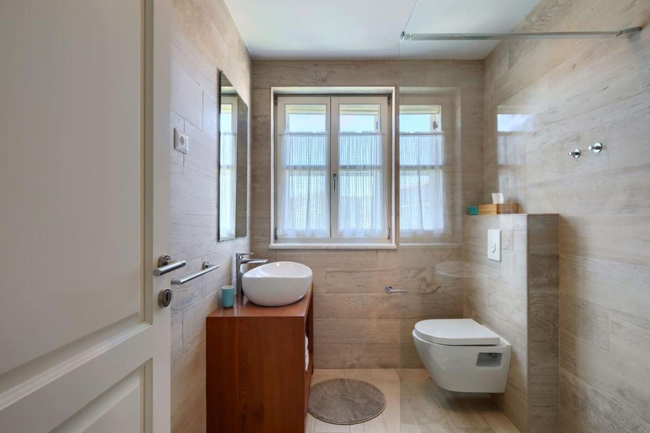 Family Villa Elizabeta With Pool In Umag Cepljani Екстериор снимка